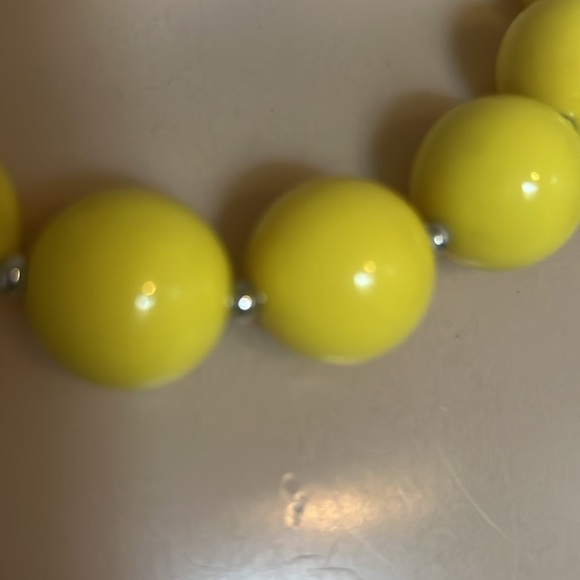 Yellow Large Bead Necklace - Picture 2 of 4